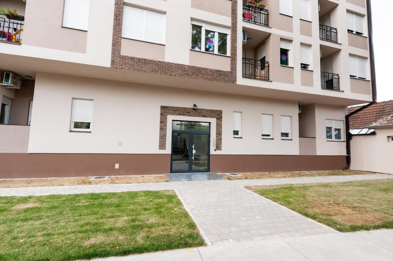 סובוטיקה Apartman Mia מראה חיצוני תמונה